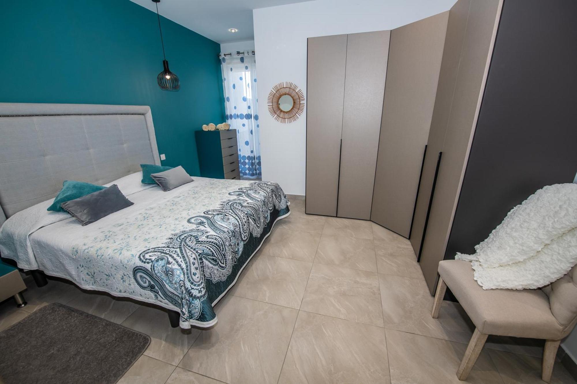 Clifftop Modern Apartment Mellieha Exterior foto